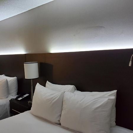 Best Western Hotel Броссар Экстерьер фото