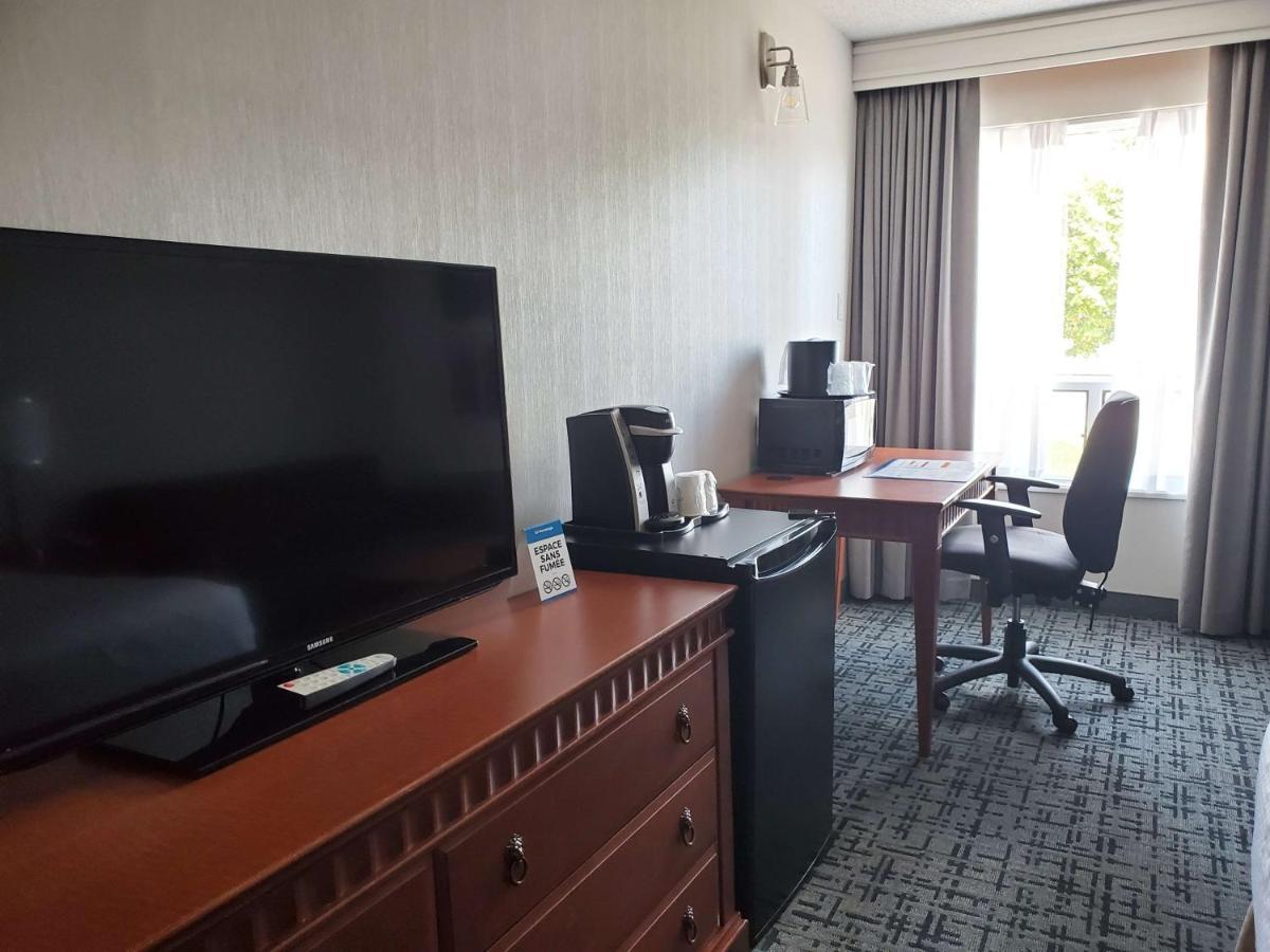 Best Western Hotel Броссар Экстерьер фото
