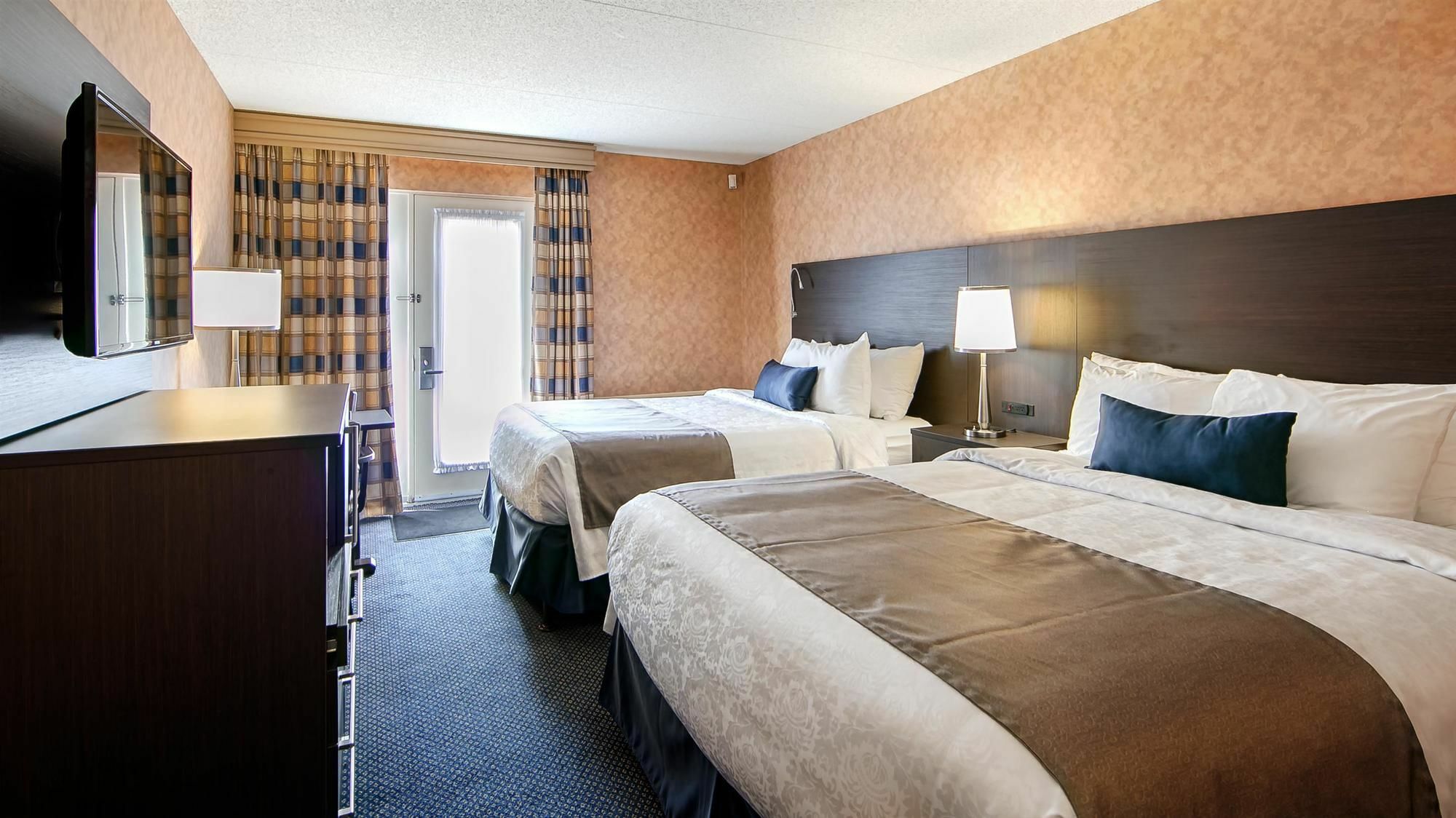 Best Western Hotel Броссар Экстерьер фото